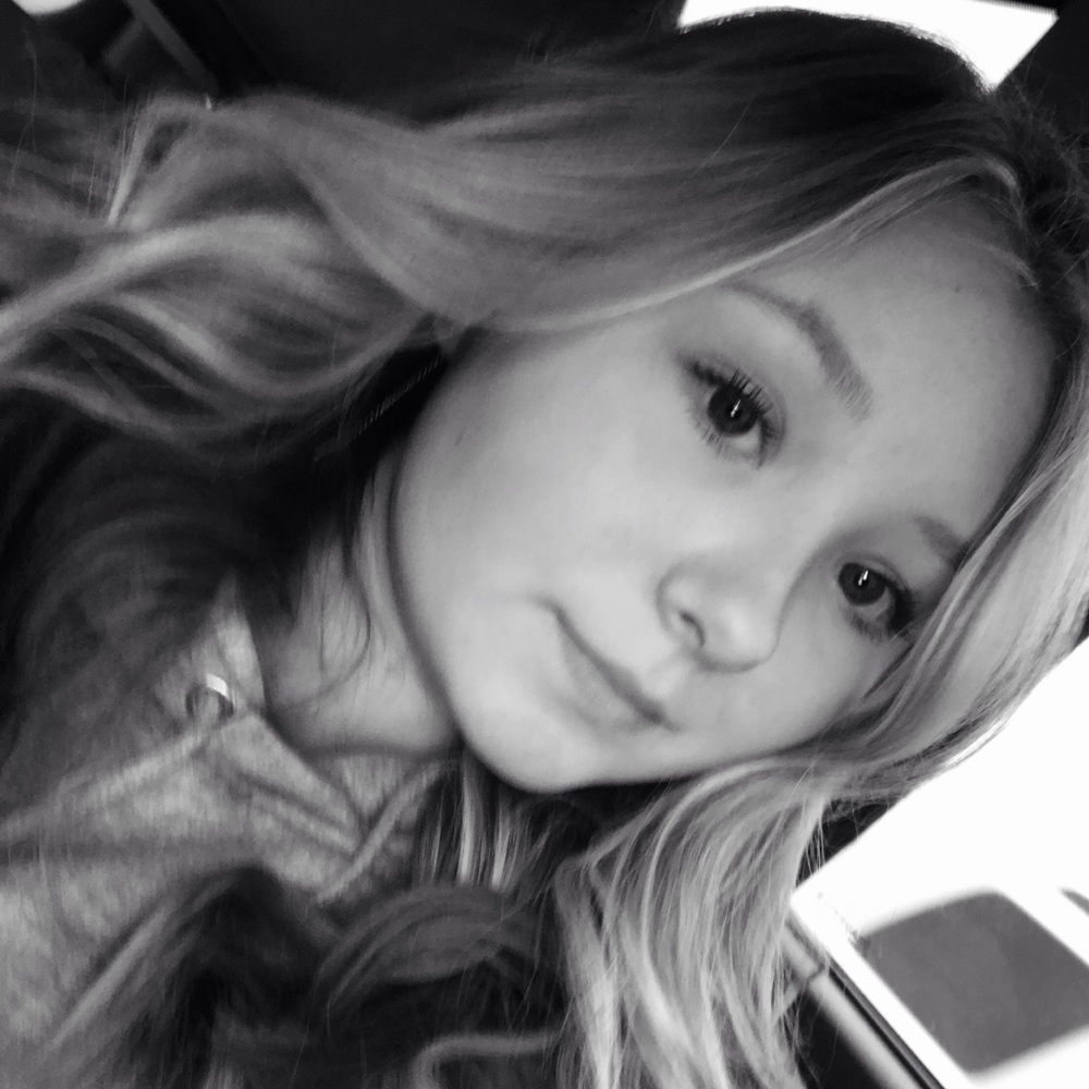 Meet your Posher, Kasandra